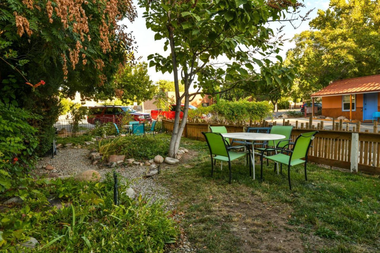 Lodge 7 - Downtown Location. Studio With Shared Hot Tub. Minutes To Arches N.P. Moab Exterior foto