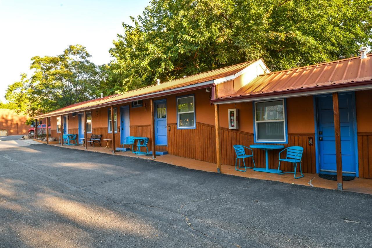 Lodge 7 - Downtown Location. Studio With Shared Hot Tub. Minutes To Arches N.P. Moab Exterior foto