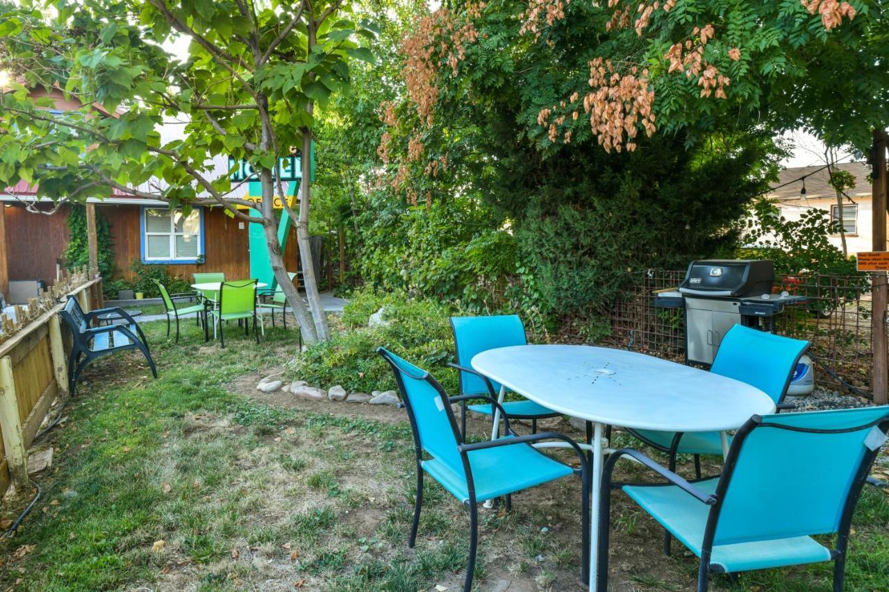 Lodge 7 - Downtown Location. Studio With Shared Hot Tub. Minutes To Arches N.P. Moab Exterior foto